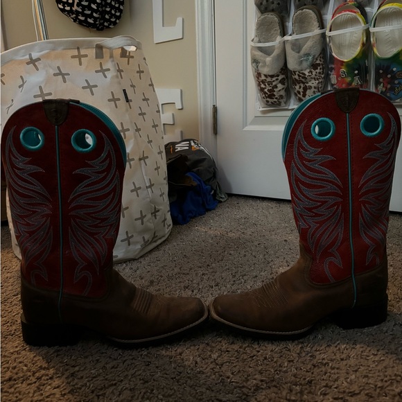 Ariat Women’s Size 9 Width B - Round Up Ryder Cowboy Boots - Picture 13 of 13